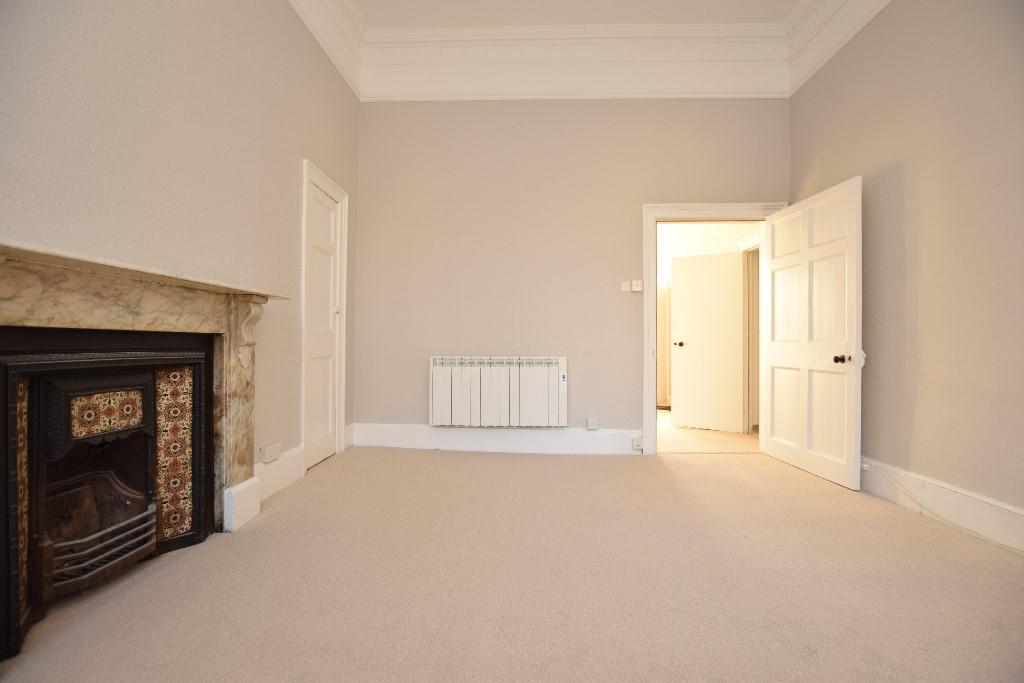 Apartment in Bath - More