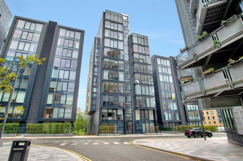 Main image of property: Simpson Loan, Edinburgh