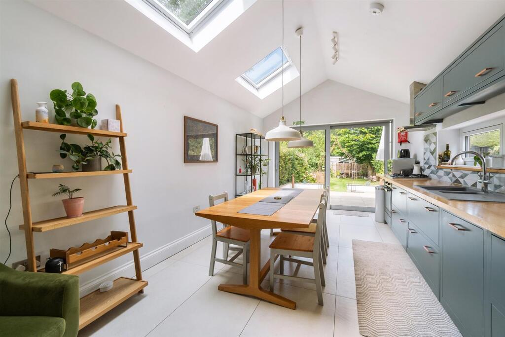 Bridge Cottage, Green Lane photo 2