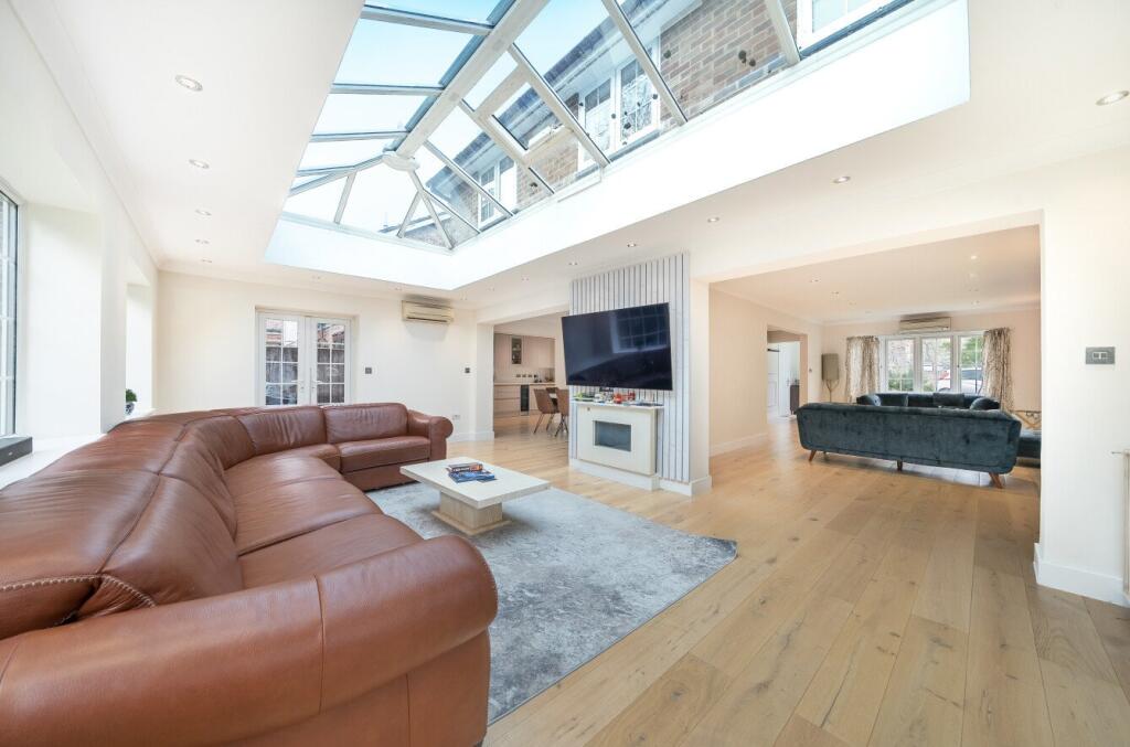 Main image of property: Bonar Place, Chislehurst, Kent, BR7