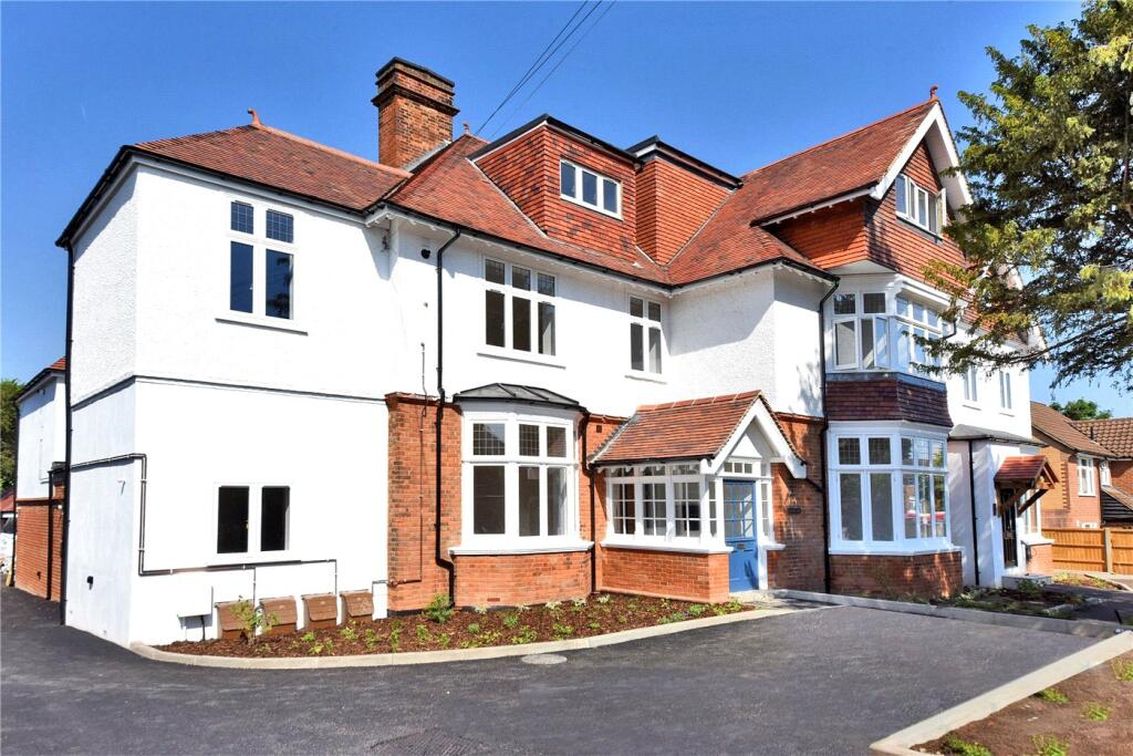 Apartment in Sutton