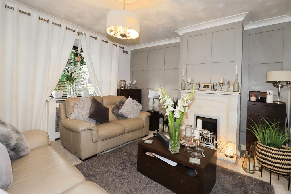 House in Wolverhampton, Low Hill - View 4