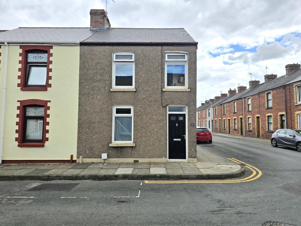 Cheltenham Terrace, Bridgend, CF31