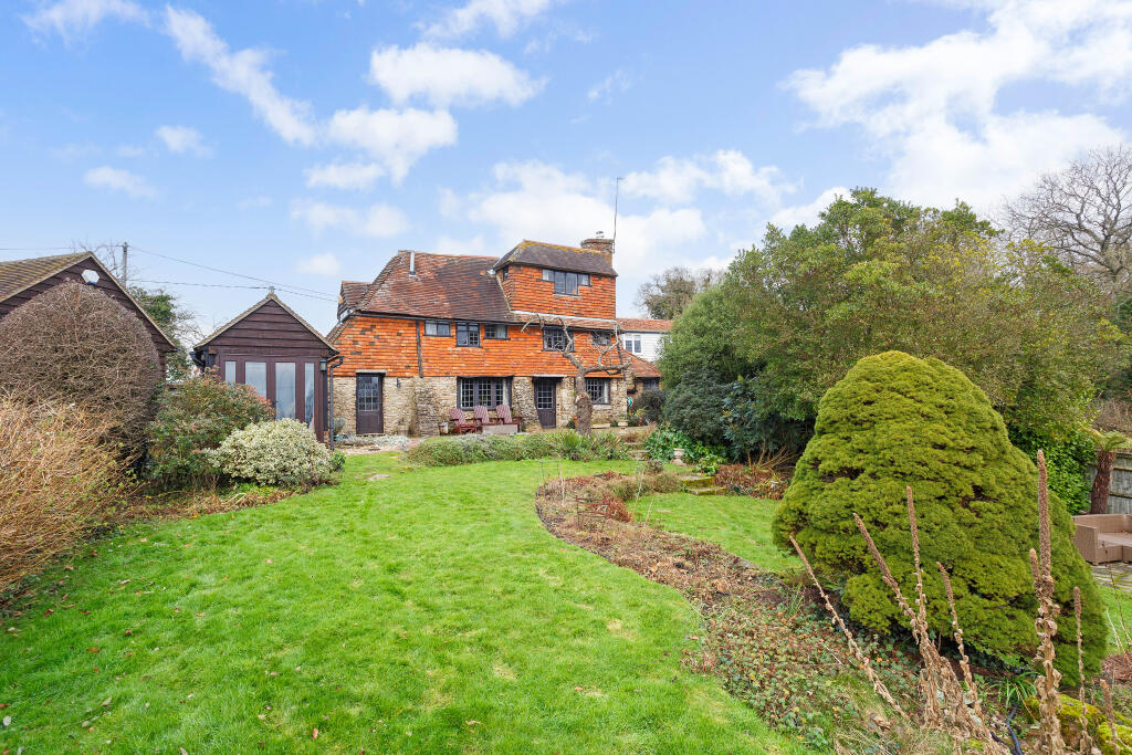 Main image of property: Hog Hill, Winchelsea, TN36