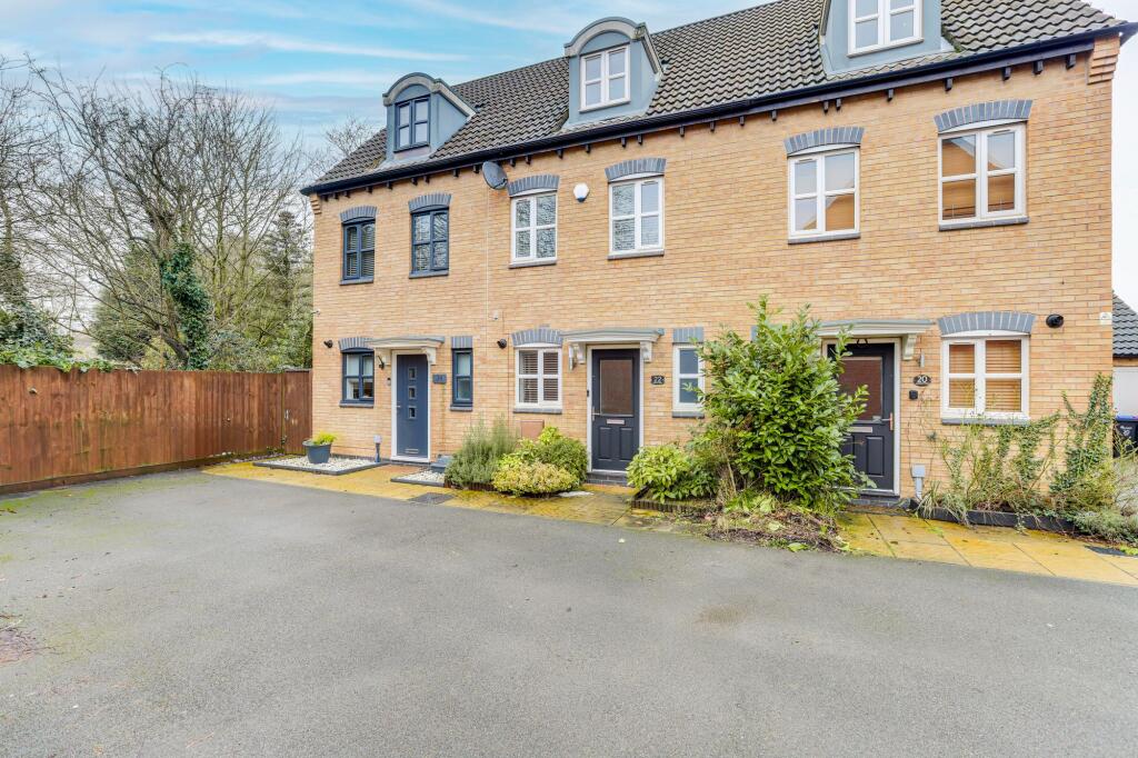 Main image of property: Justinian Close, Hucknall, NG15
