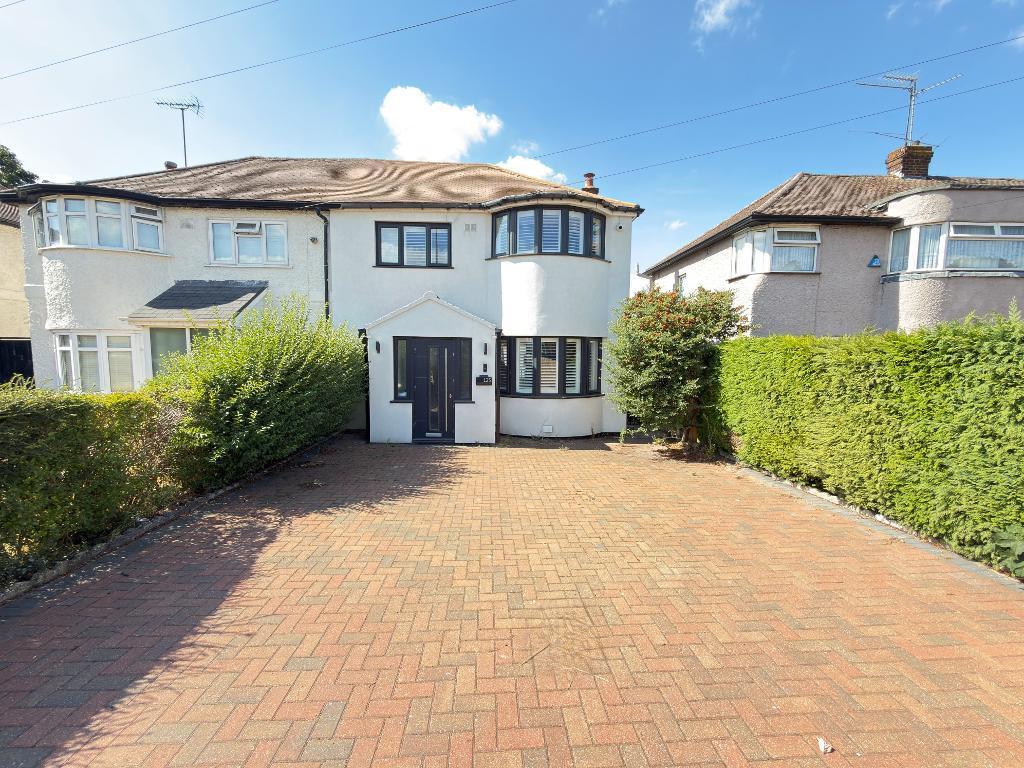Main image of property: Sundon Park Road, Sundon Park, Luton, Bedfordshire, LU3 3AD