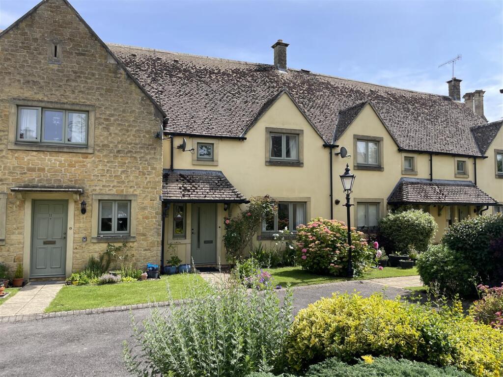 Main image of property: Chardwar Gardens, Bourton-On-The-Water, Cheltenham