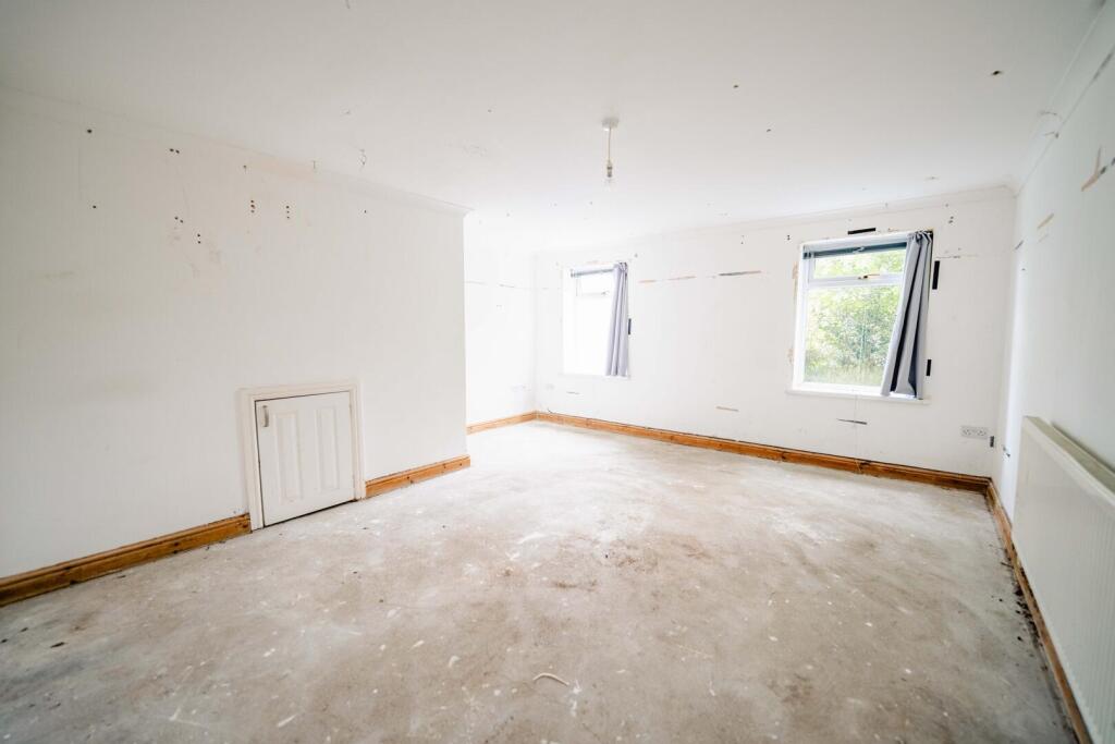 House in Cardiff - More