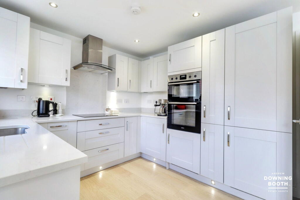 Bridgeman Way, Lichfield WS14 0BF photo 3