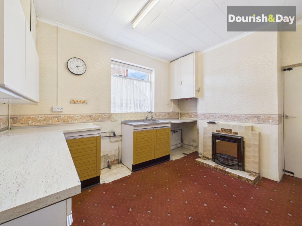 House in Stoke-on-Trent - View 5