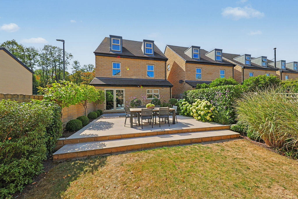 House in Chesterfield, Dunston - View 4