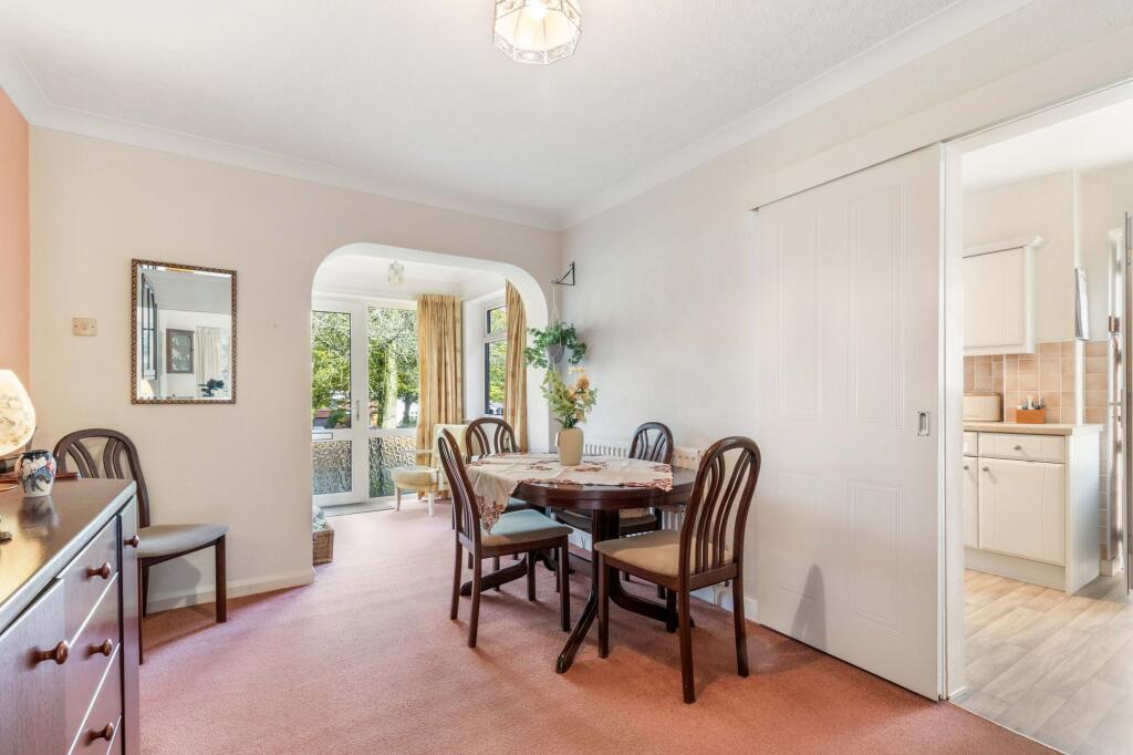 Peveril Close, Appleton, WA4 photo 4