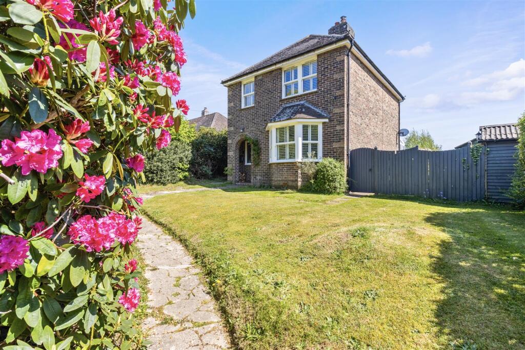 Main image of property: Carters Corner, Hailsham