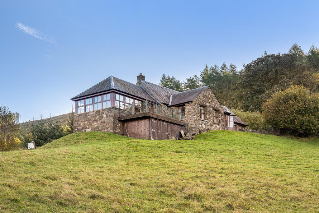 Main image of property: Leitters Cottage, Lochearnhead, Stirling