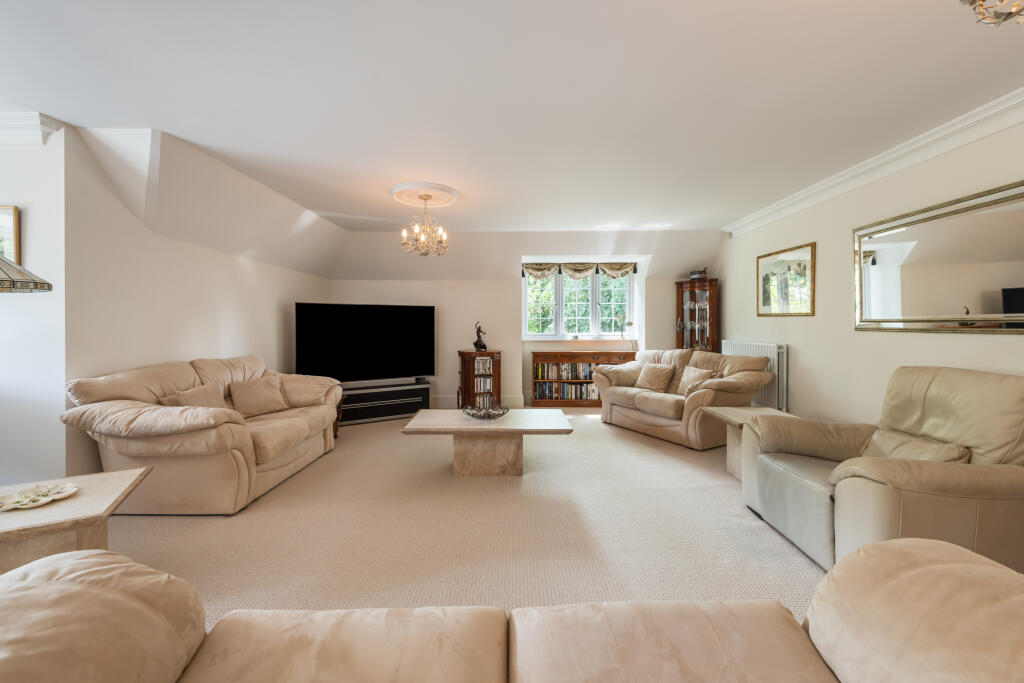Apartment in Birmingham - More
