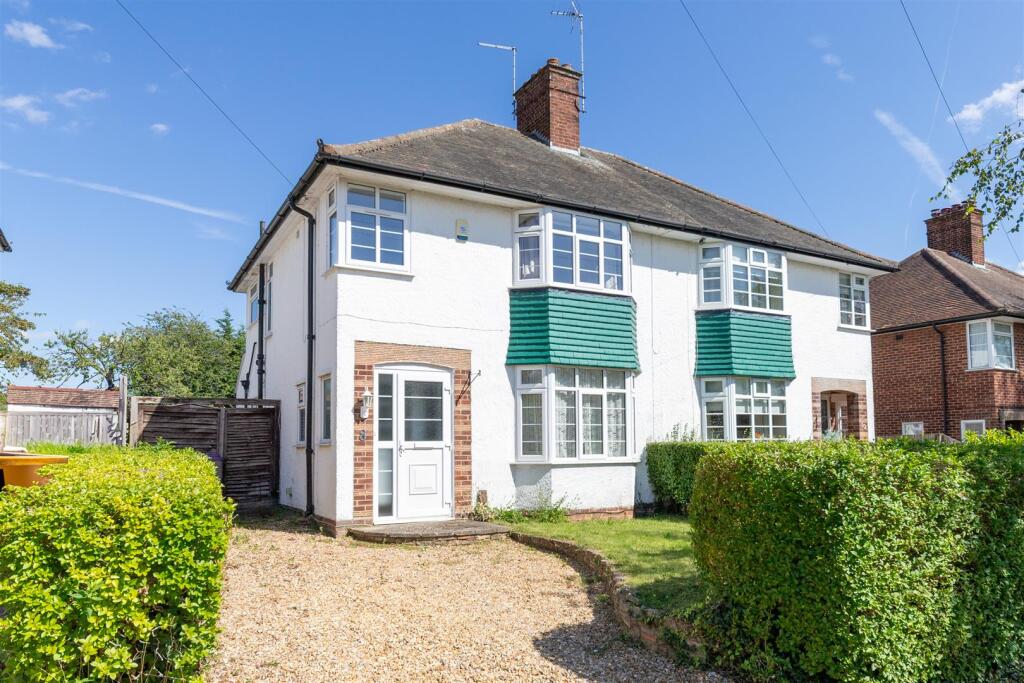 Main image of property: Cowslip Hill, Letchworth Garden City