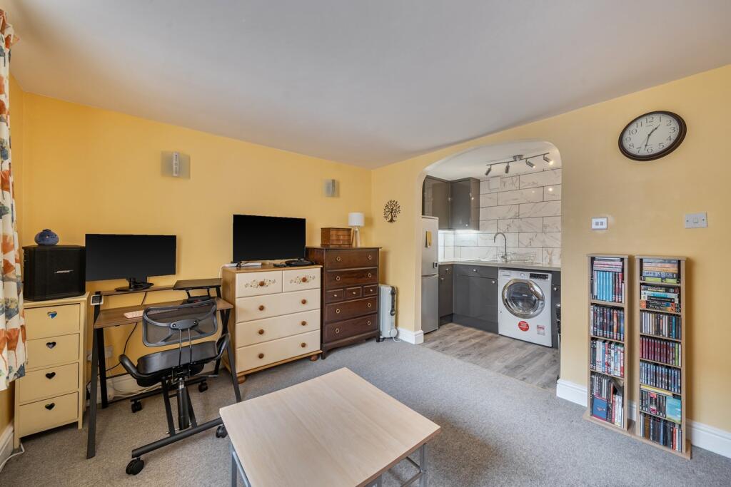 Additional image 8 of Vineys Yard, Bruton, BA10