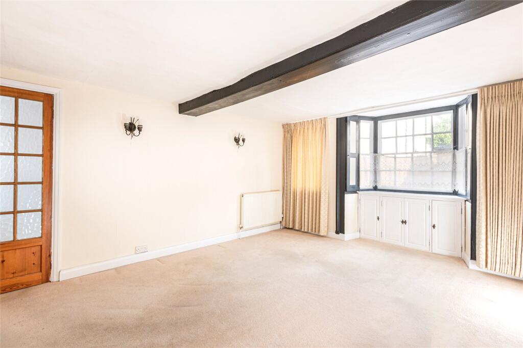 Church Street, Princes Risborough, Buckinghamshire, HP27 photo 4