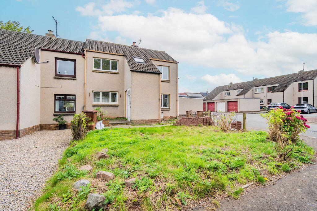Main image of property: 52 Seggarsdean Court, Haddington, EH41 4LZ
