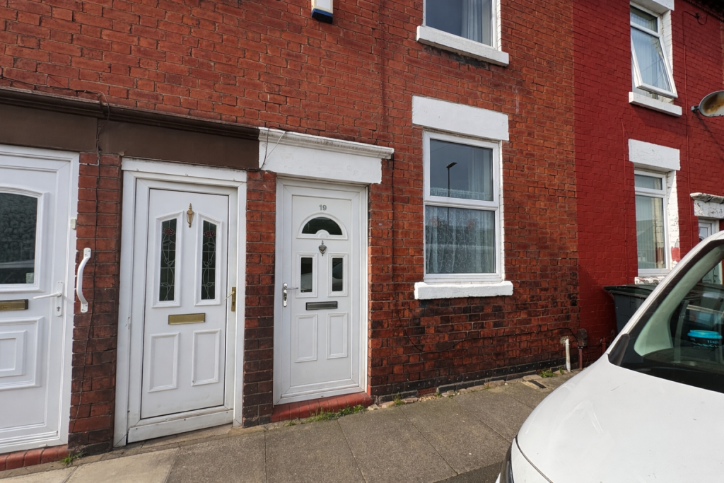 Main image of property: Room 3 Foden Street, ST4 4BU