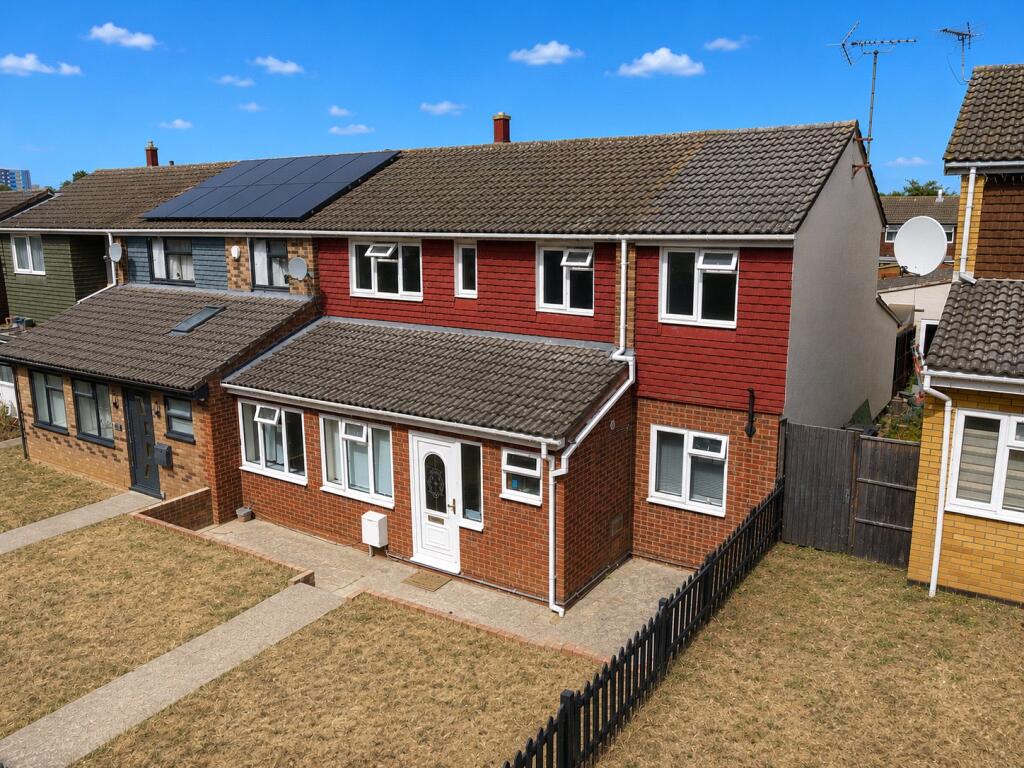 Main image of property: Julius Gardens, Luton, Bedfordshire, LU3