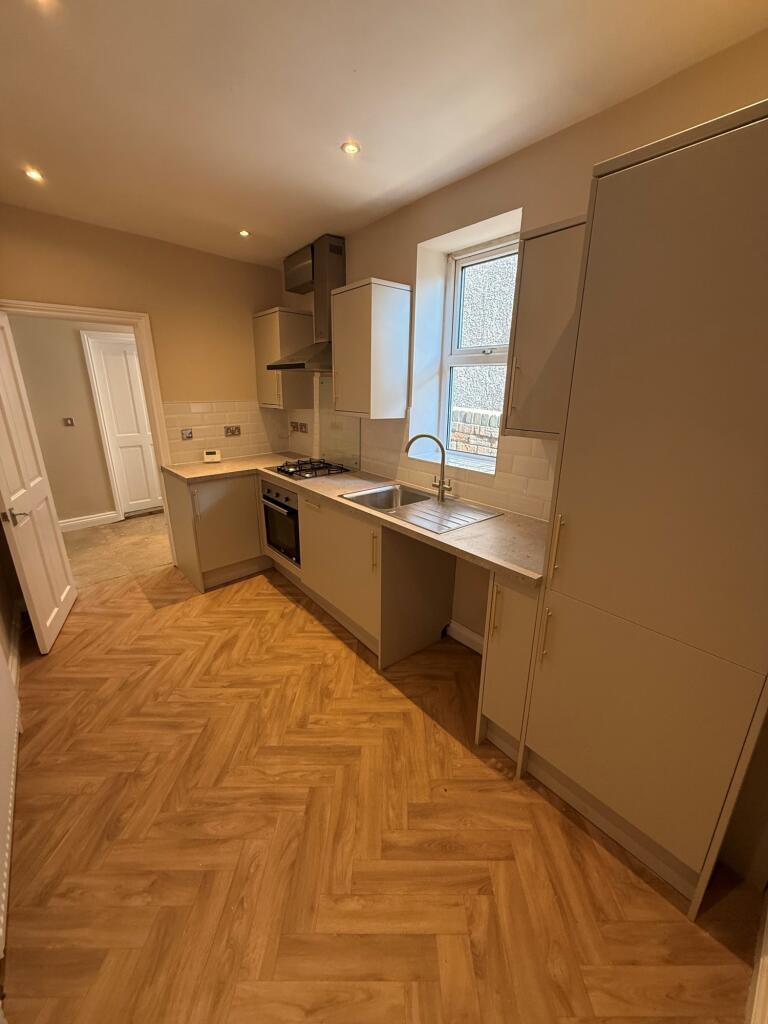 Main image of property: Basement Flat, 45 Stackpool Road, Southville, Bristol