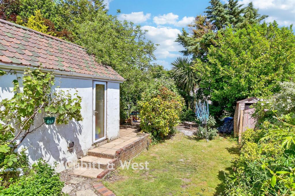 House in Brighton, Patcham, Hollingbury - View 4