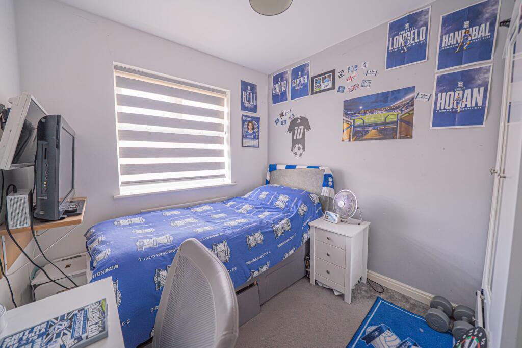 Additional image 11 of Old Dickens Heath Road, Shirley, B90