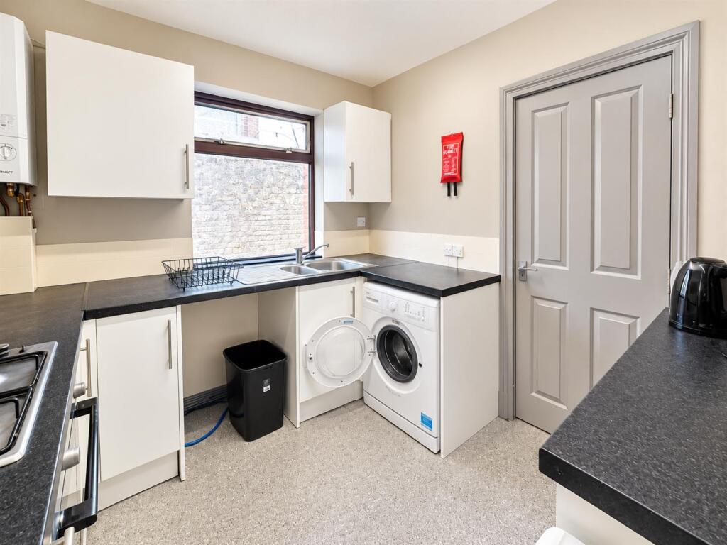 4 bedroom house for rent