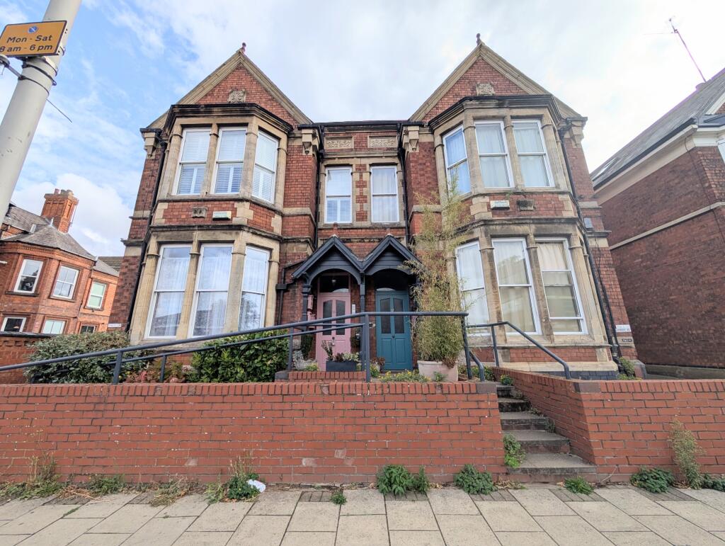 Main image of property: London Road, Kettering, NN16