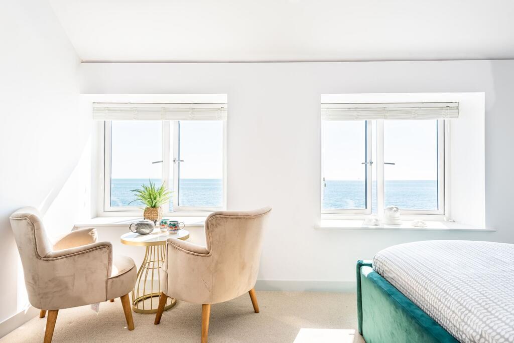 Main image of property: Beesands, Kingsbridge, TQ7