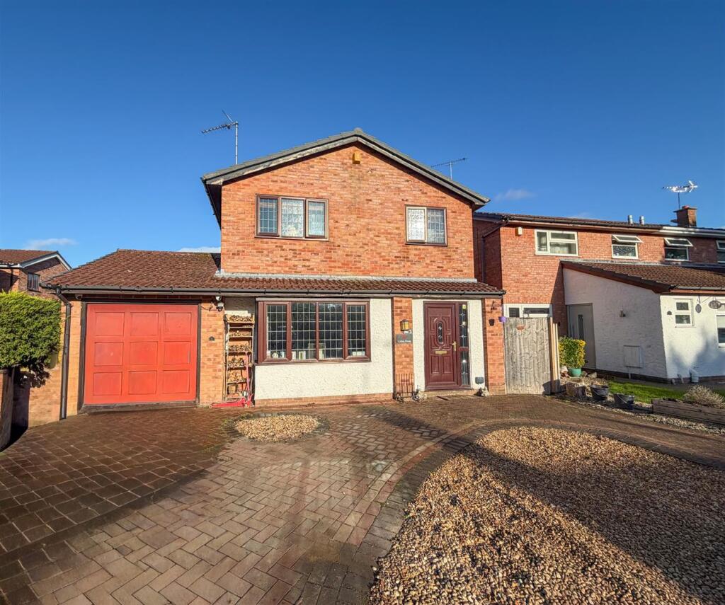 Main image of property: Hedgeway Close, Rhostyllen, Wrexham