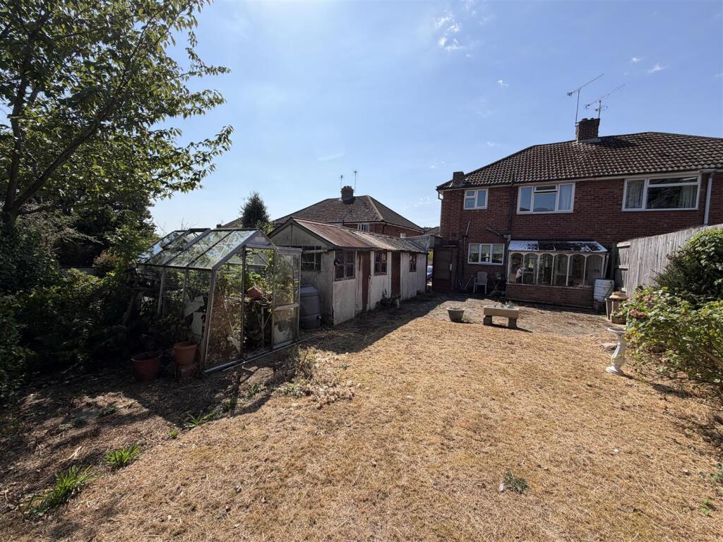 House in Warwick, Cliff Hill - View 4