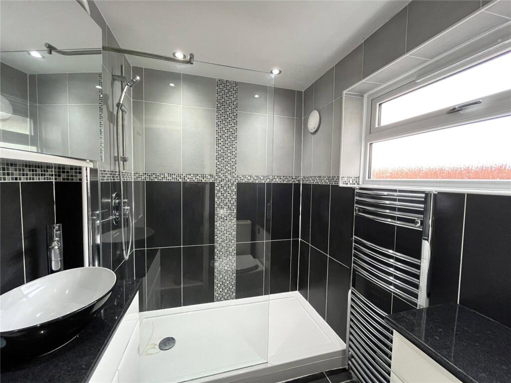 House in Ipswich - View 4