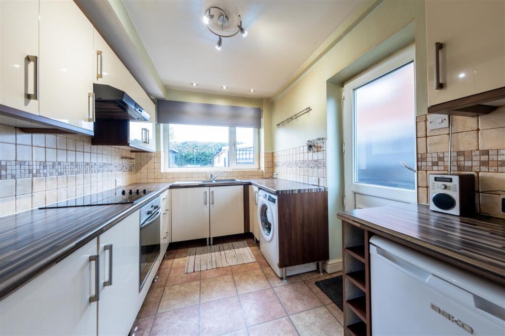 Swanlow Lane, Winsford photo 2