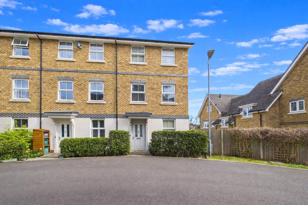 Main image of property: Powley Place, Tilehurst, Reading, Berkshire, RG31