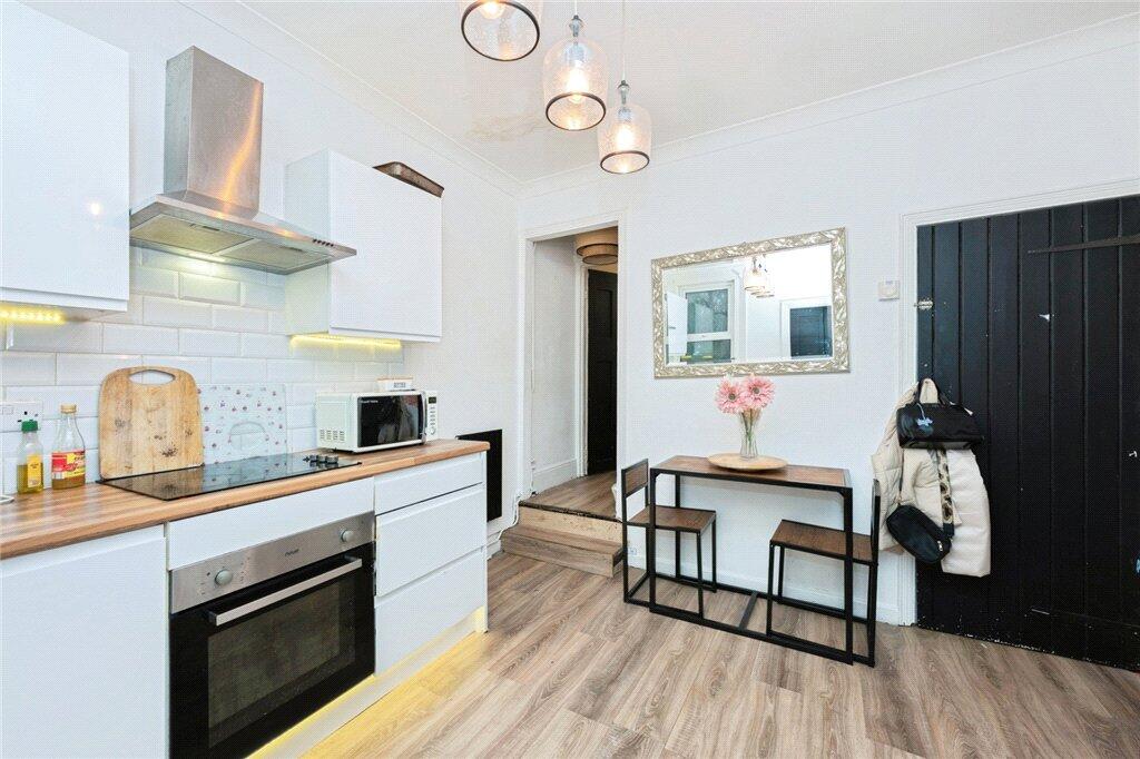 Godstone Road, Whyteleafe, Surrey, CR3 - View 3