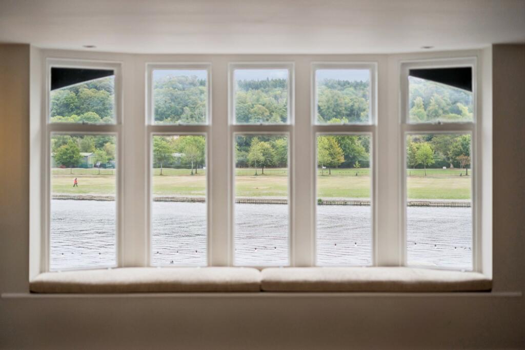 Apartment in Reading - View 4