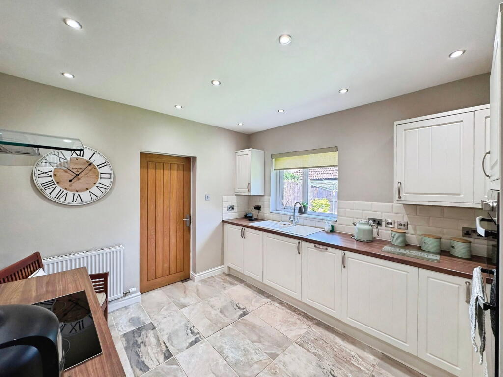 House in Carlisle, Harraby - View 5