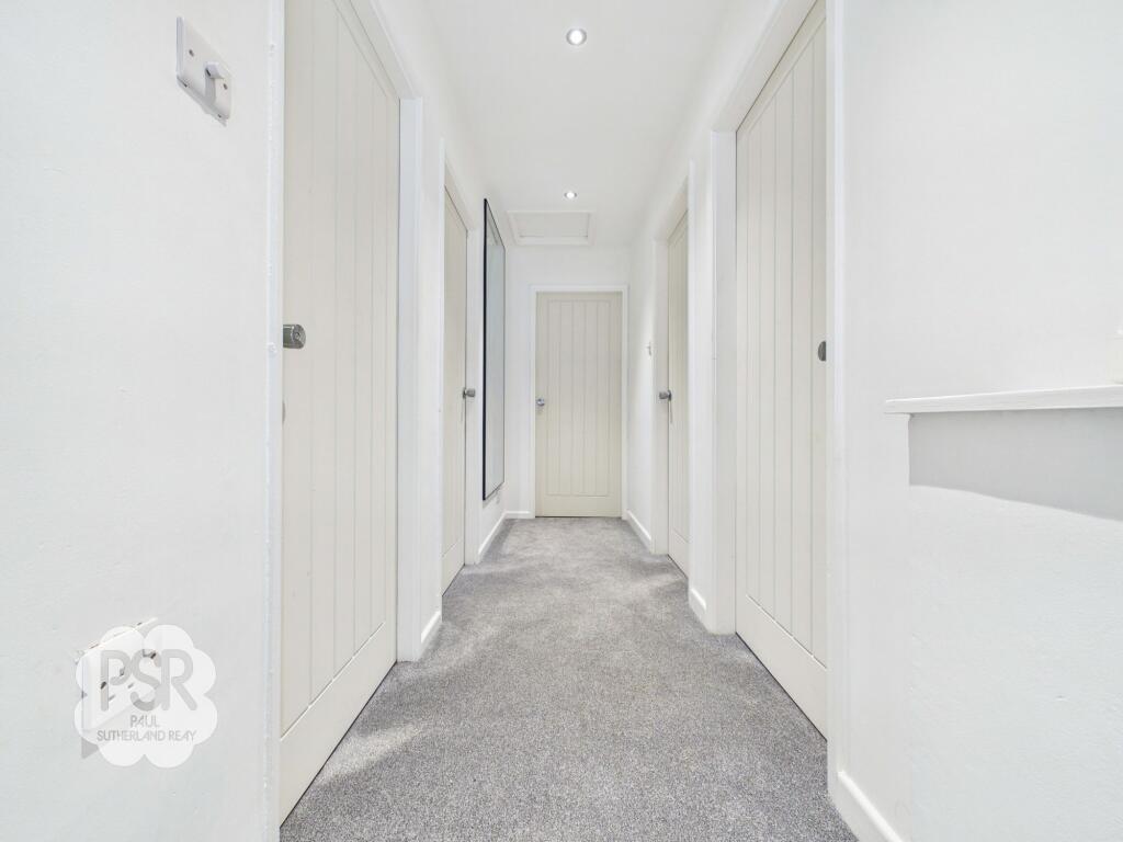 Apartment in High Peak, Furness Vale, Whaley Bridge - View 5