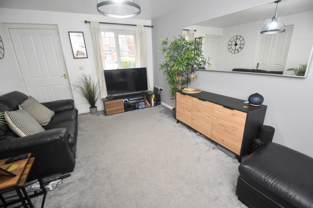 House in Trafford, Davyhulme - More