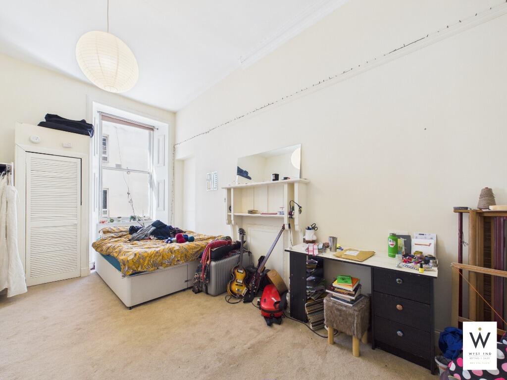 6 bedroom flat for rent