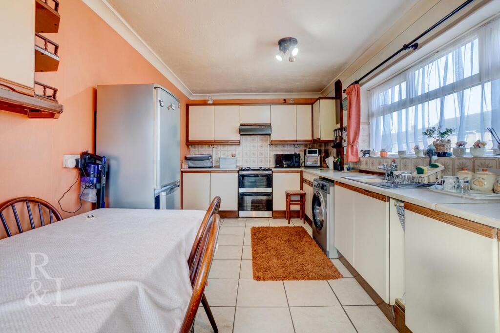 House in Rushcliffe, Keyworth - View 6