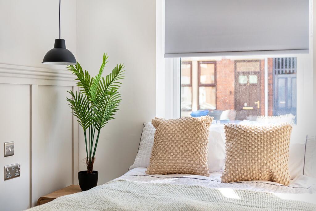 Apartment in Derby, Littleover - View 5