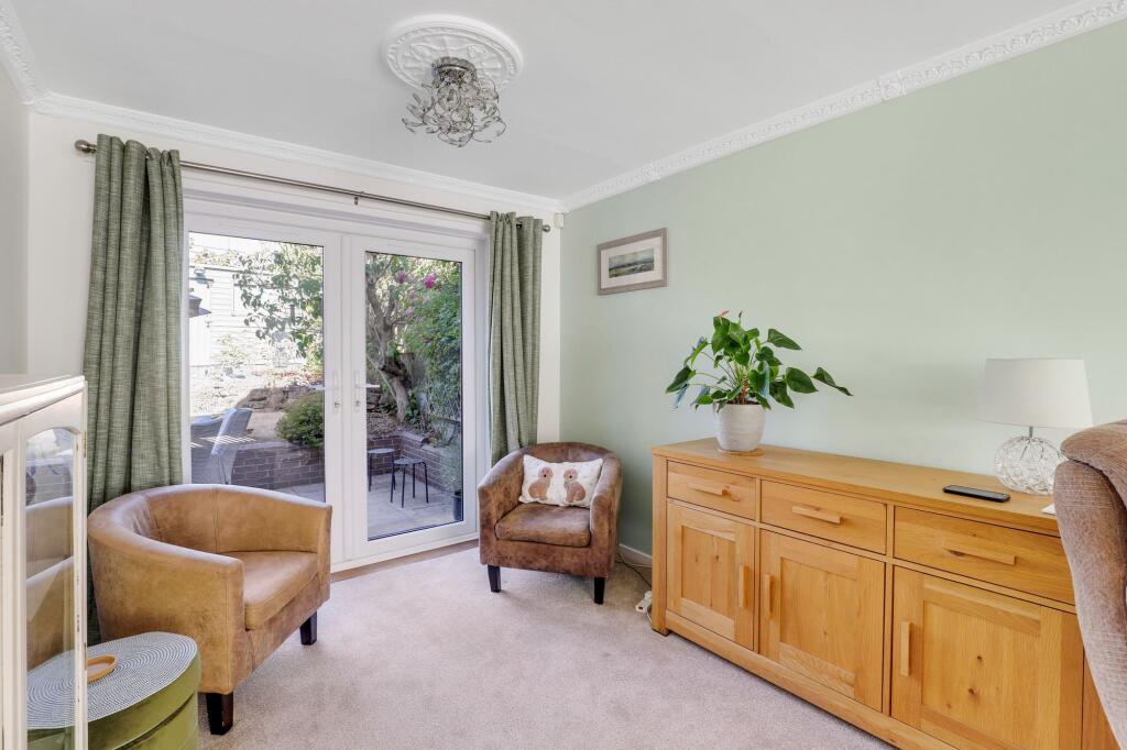 House in Nottingham, Top Valley - More