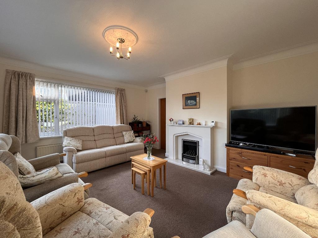 Bradford Grove, Heysham, Morecambe, LA3 2SS photo 3