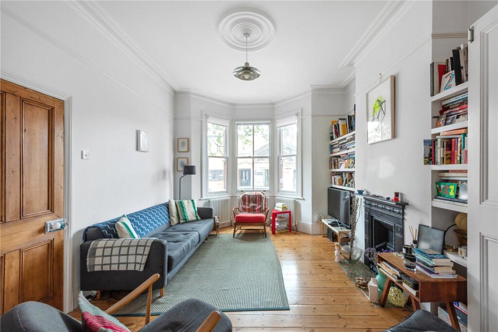 Main image of property: Millfields Road, London, E5