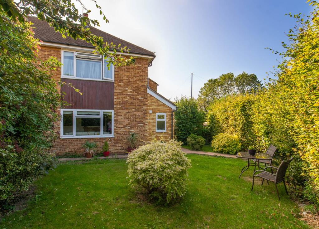 Main image of property: Manor Crescent, Wendover