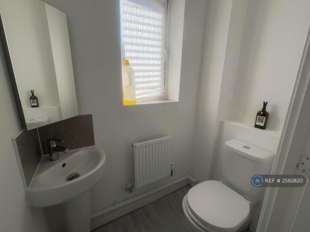 Additional image 11 of Heroes Drive, Birmingham, B29