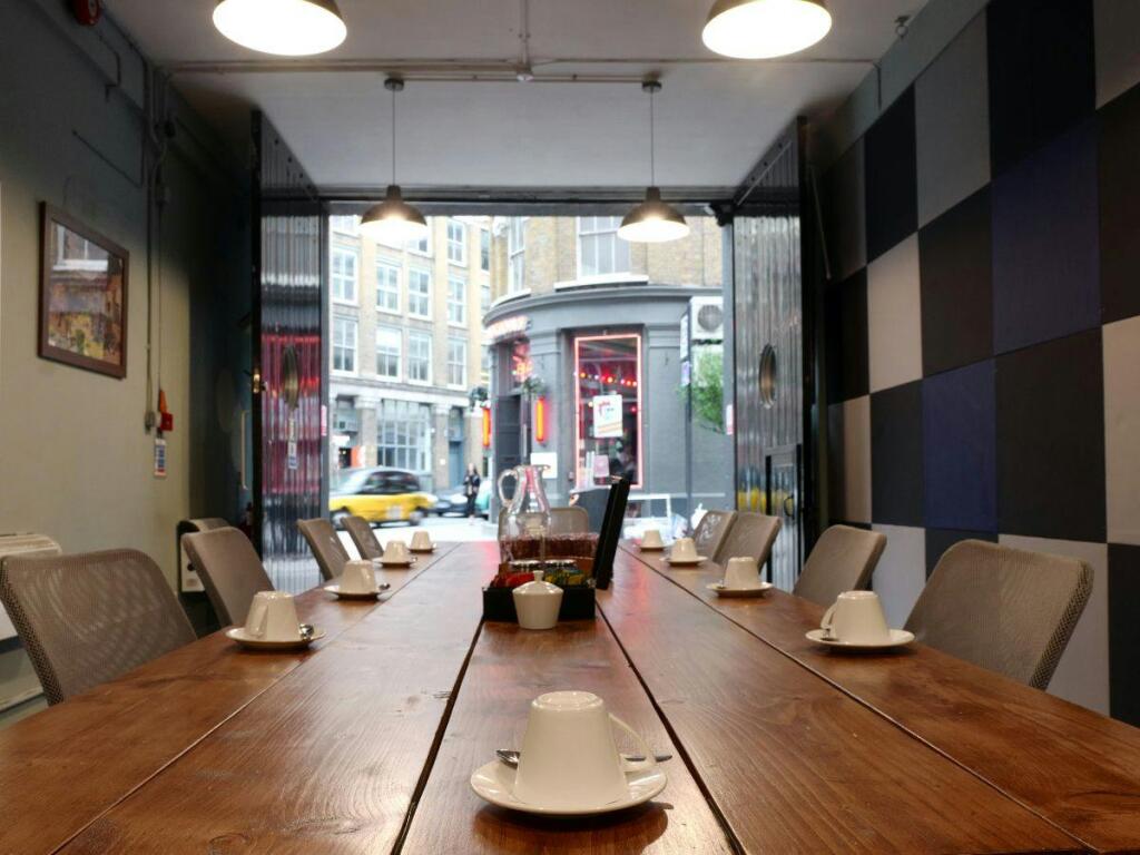 meeting room2 communal.jpg